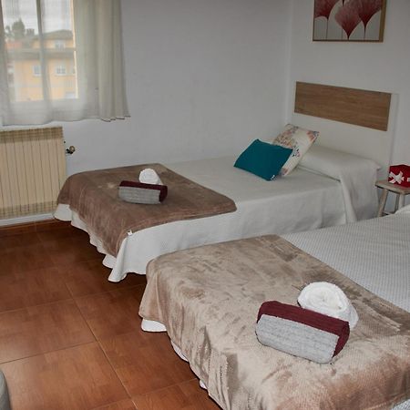 Apartamento Casa A Coruxa San Salvador de Poio Habitación foto