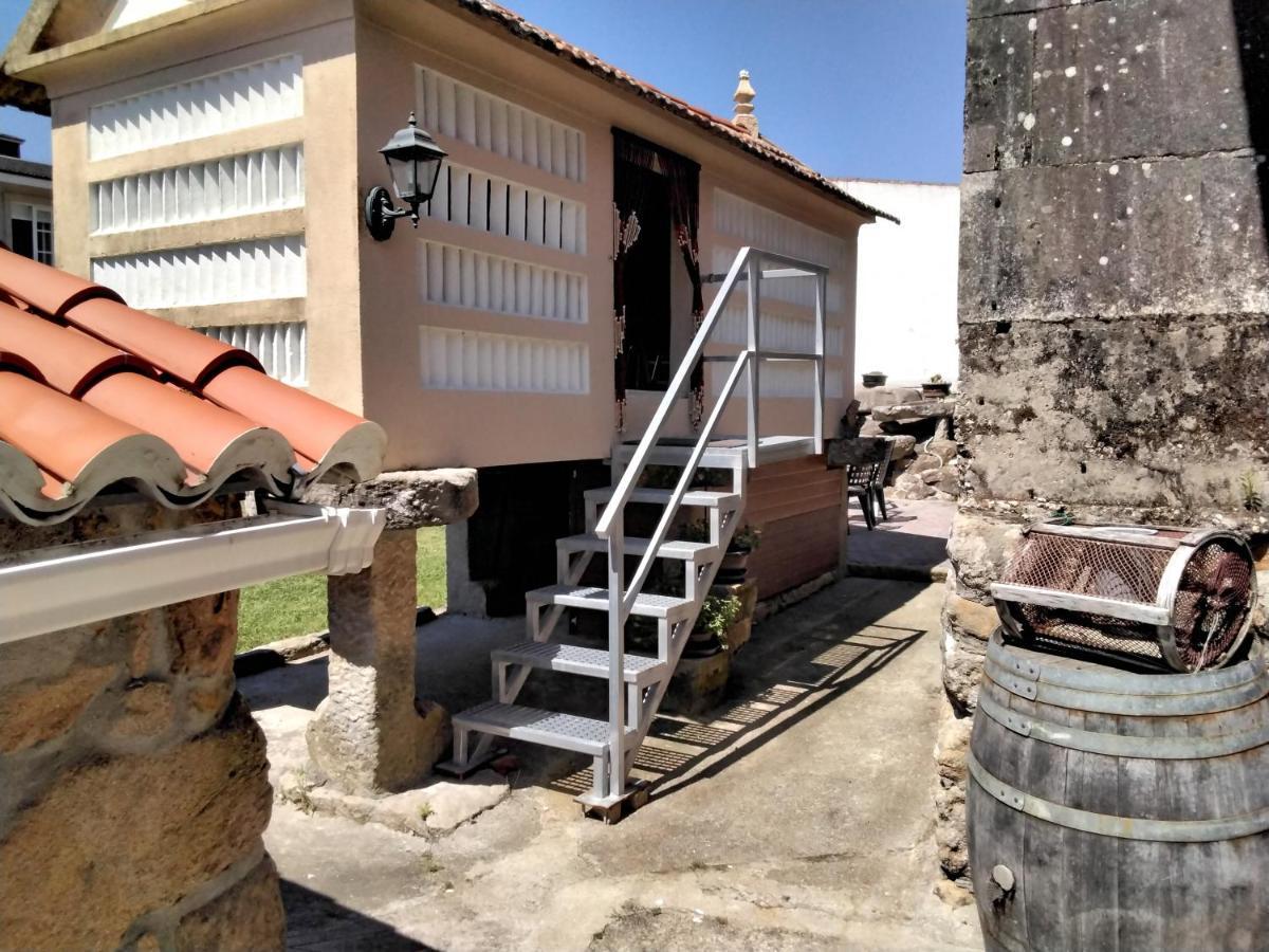 Apartamento Casa A Coruxa San Salvador de Poio Habitación foto